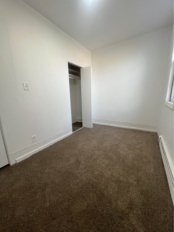 Building Photo - 4 Linden Ave