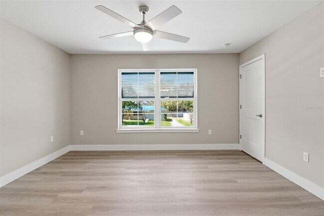 Building Photo - 43 SE 15th Terrace