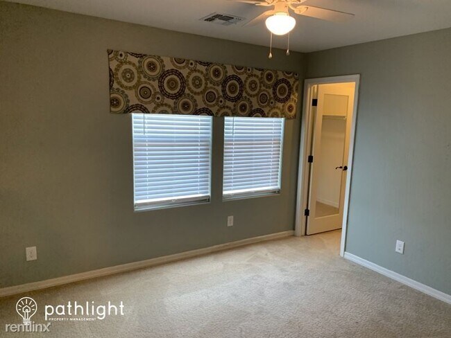 Building Photo - 4 br, 2.5 bath House - 40522 Art Place UNIT