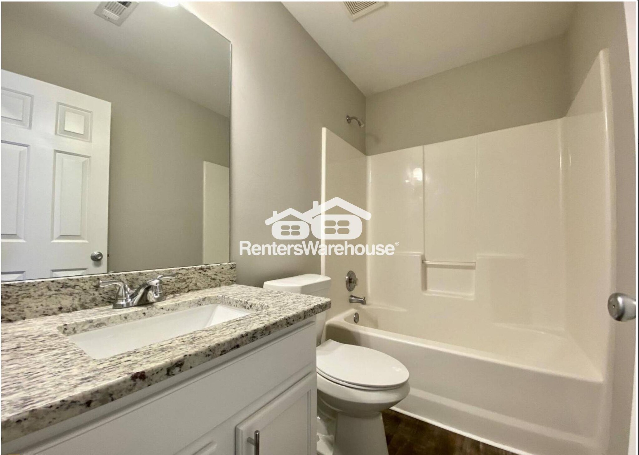 Building Photo - 39 Glenmaura Way NW