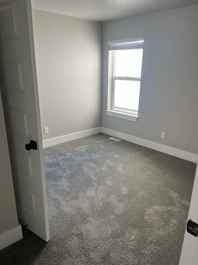 Building Photo - 1382 Pinecrest Trl