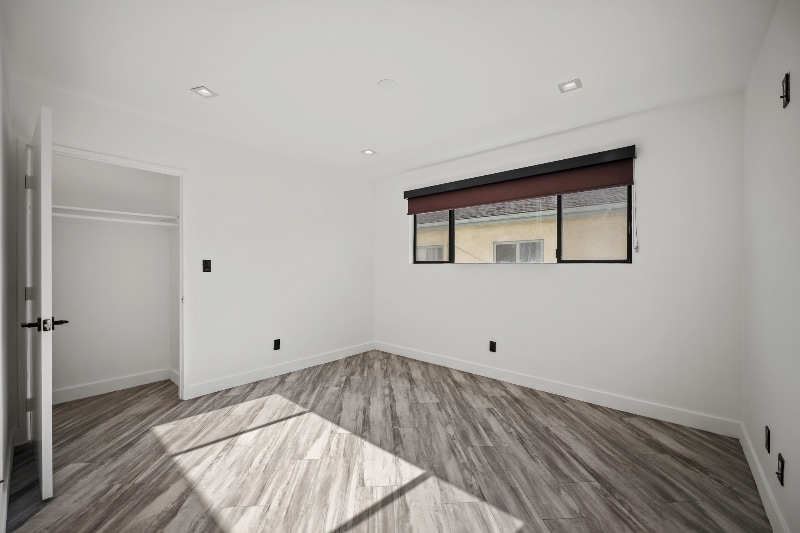 Building Photo - 5667 La Mirada Ave