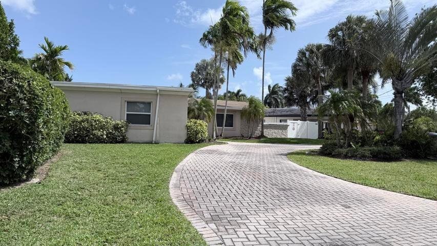 Building Photo - 1110 SE 9th Ave