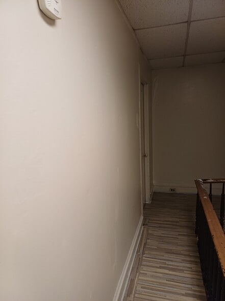 Building Photo - 603 2nd St