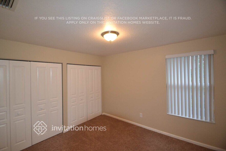 Building Photo - 5115 Crescent Moon Dr