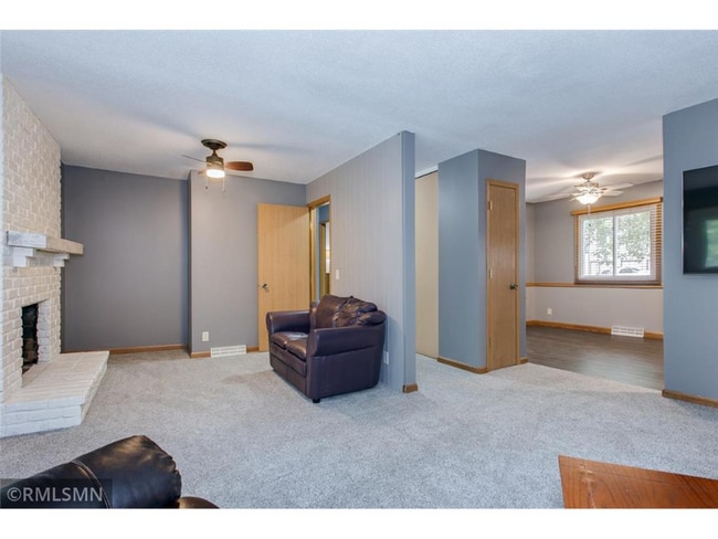 Building Photo - 4826 Grenwich Way N