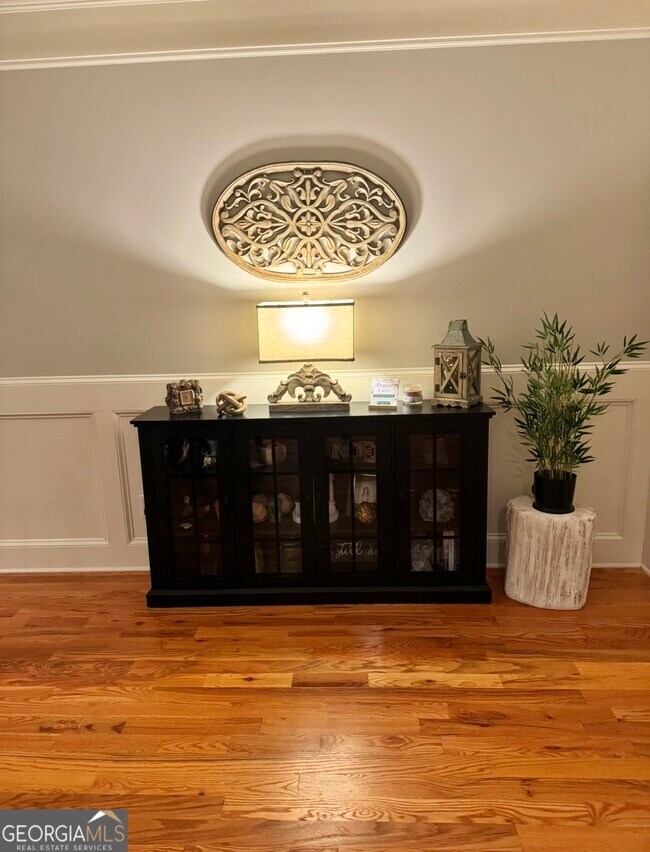 Building Photo - 2249 Ewell Park Dr NW