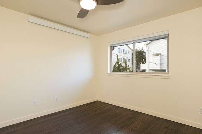 Building Photo - Spacious 2BR Home – Private Entry, In-Unit Washer & Dryer, Quartz Finishes & Pet Friendly Living ...