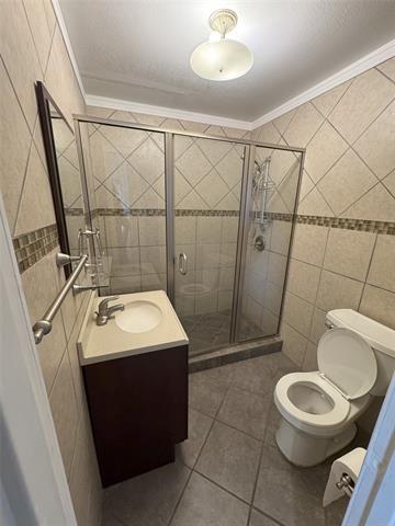 Building Photo - 2736 Silver Creek Dr