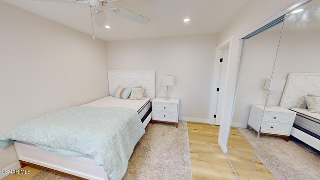 Building Photo - 416 Shoreview Dr