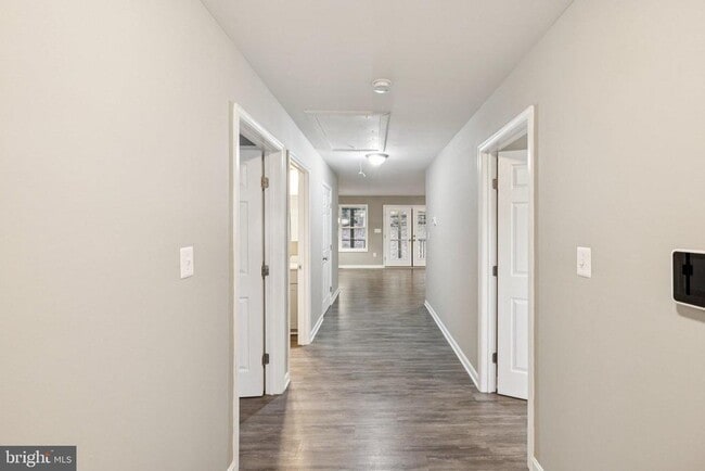 Building Photo - 1317 Charleston St