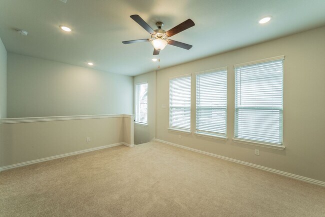 Building Photo - 12345 Hulson Trl