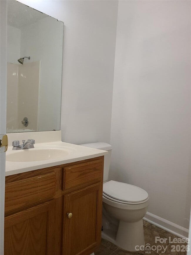 Building Photo - 210 N Cloudman St