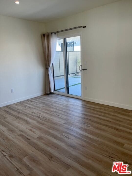 Building Photo - 9946 Farragut Dr