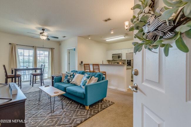 Building Photo - 4982 Key Lime Dr