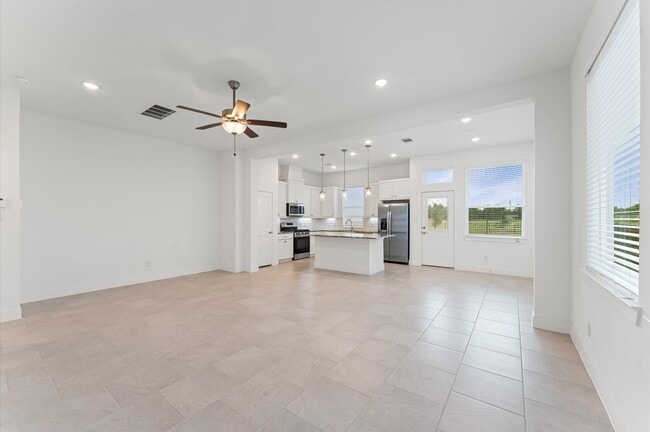 Building Photo - 21234 Black Gap Wildlife Dr