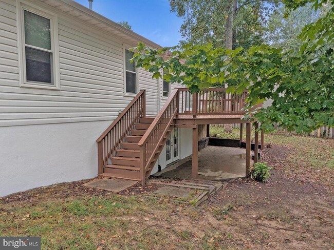 Building Photo - 6501 Royal Oaks Dr