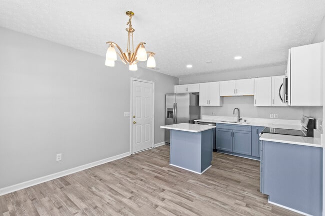 Building Photo - 107 Luke Ct