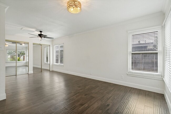 Building Photo - RENOVATED 2-BEDROOM HOME IN EAST TERRELL HILLS