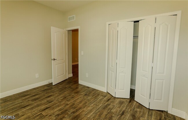 Building Photo - 8792 Cascade Price Cir