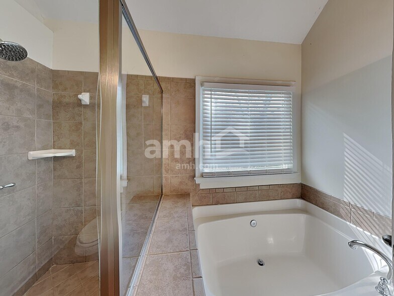 Building Photo - 34 Kodiak Ct