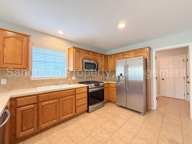 Building Photo - For Lease | Broken Arrow | Available Now!