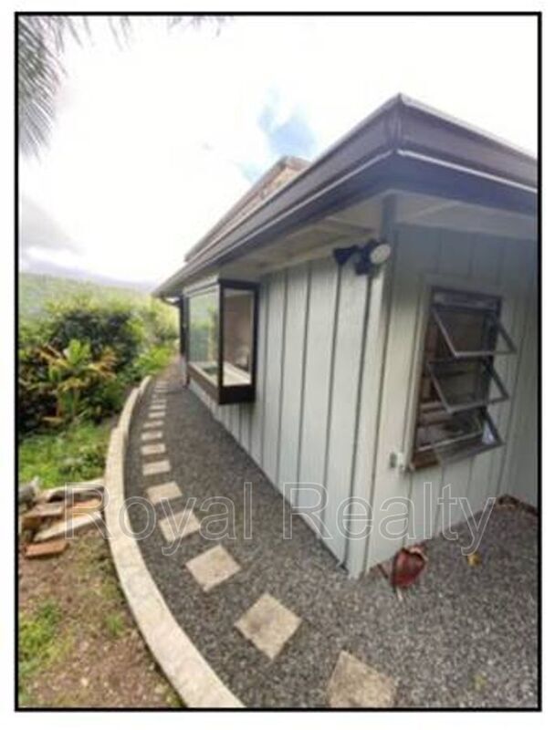 Building Photo - 2839 Puuhonua St