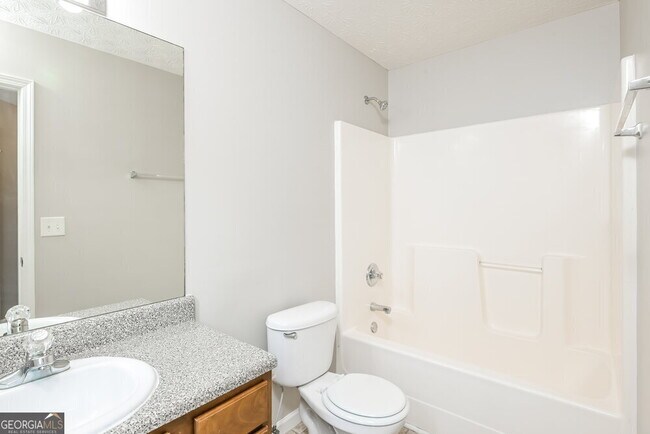 Building Photo - 55 Magan Ct