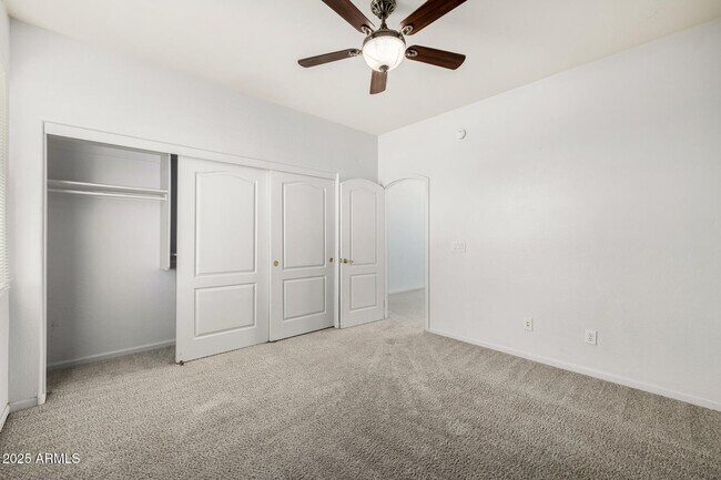 Building Photo - 3712 E Fruitvale Ave