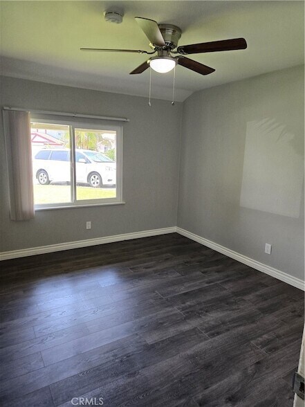 Building Photo - 9321 Salem Ave