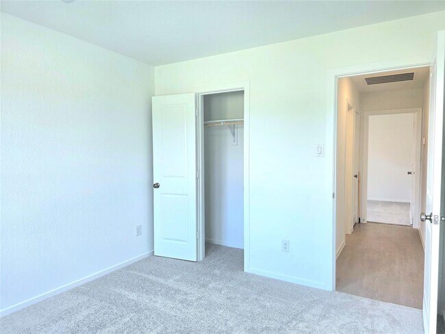 Building Photo - 26818 Zebra Grass Dr