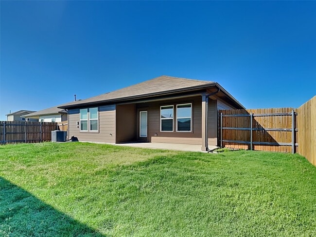 Building Photo - 125 Moonrise Dr