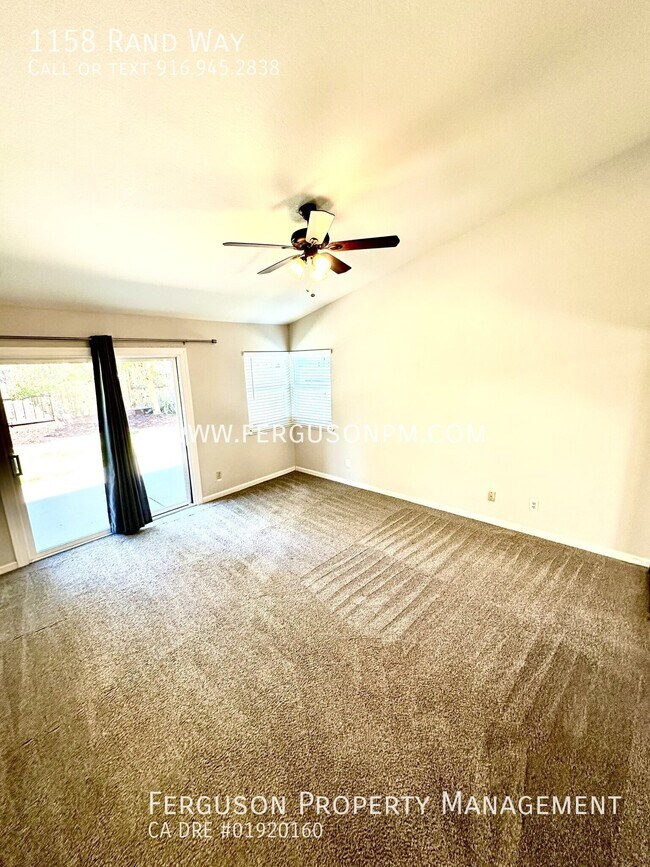 Building Photo - 1158 Rand Way
