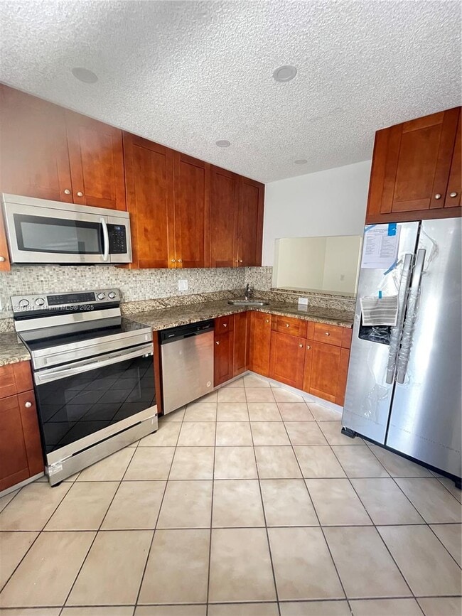 Building Photo - 1599 Springside Dr