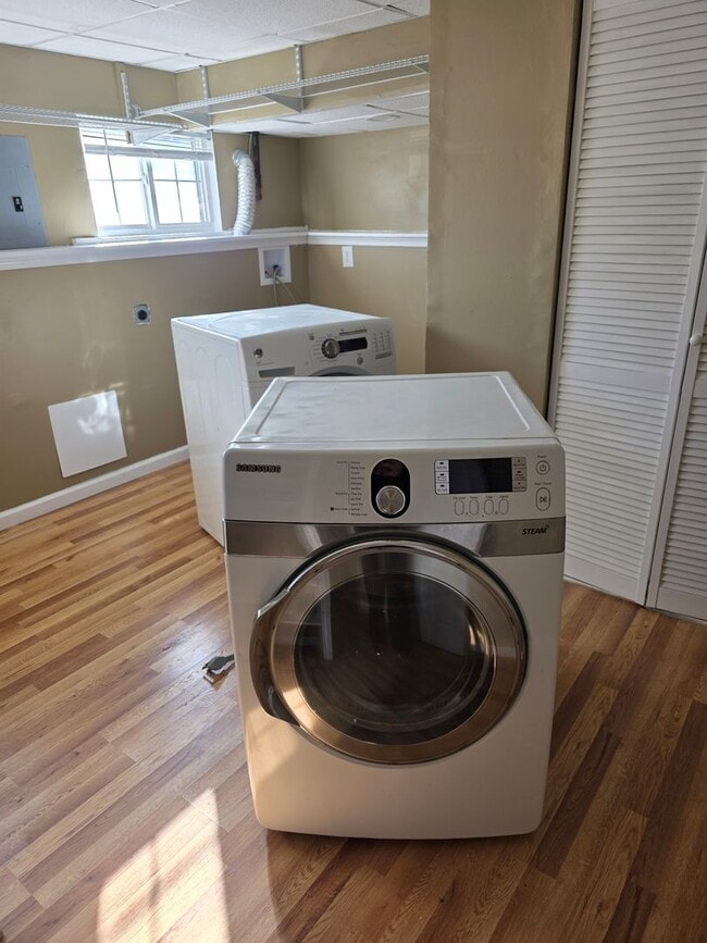 Building Photo - Bay Tree Neighborhood in Dover