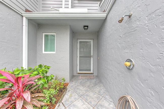 Building Photo - 4949 N Hwy A1A