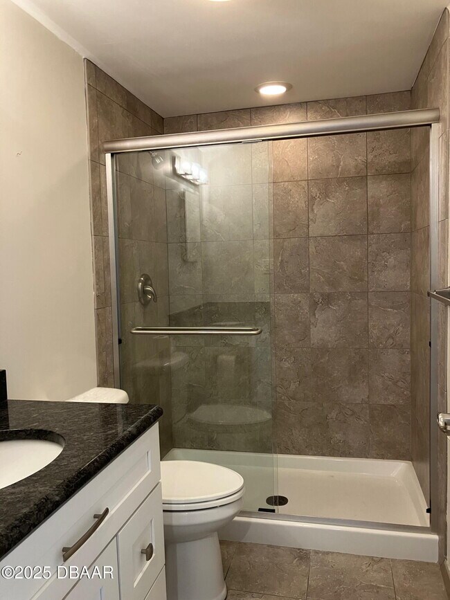 Building Photo - 1155 Ocean Shore Blvd