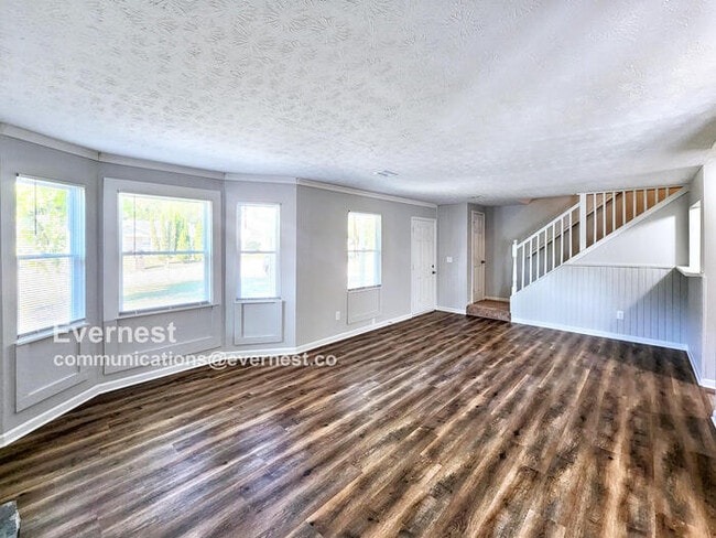 Building Photo - 1321 Gladiator Dr