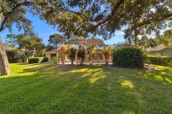Building Photo - 4489 Oak View Dr