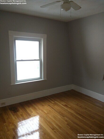 Building Photo - 30 Touro Ave