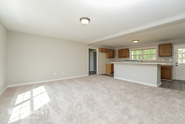 Building Photo - 7627 Fielder Rd