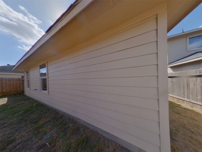 Building Photo - 21434 Jamals Way