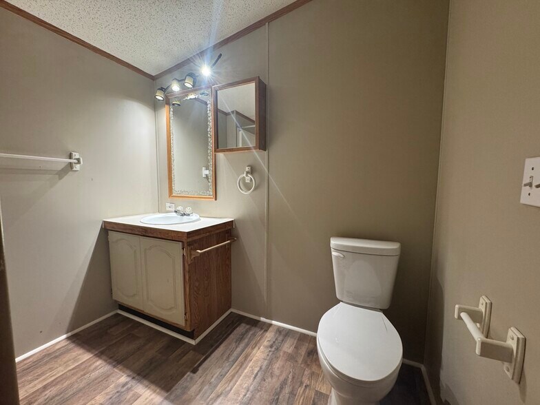 Building Photo - 4103 Lady Slipper Dr