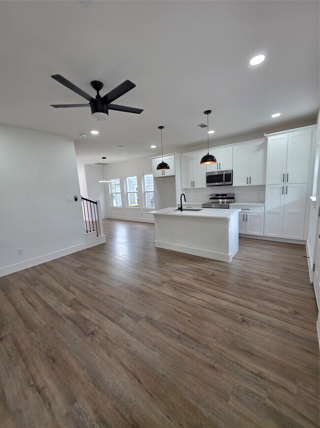 Building Photo - 1407 Odd Fellow St