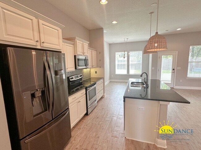 Building Photo - 8442 Holley Hills Cir