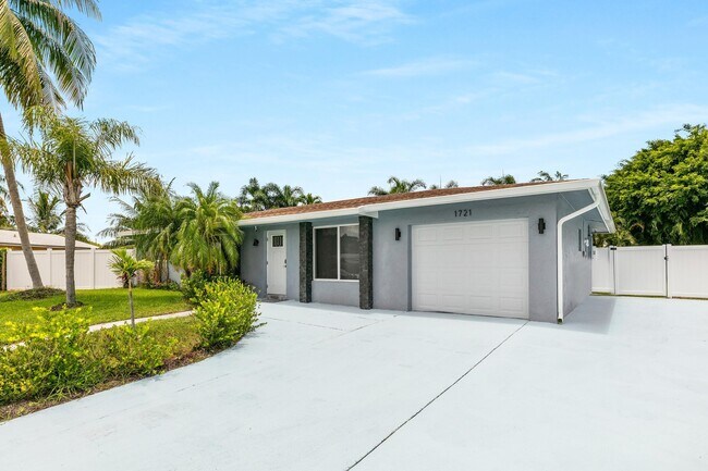 Primary Photo - 1721 SW 10th St