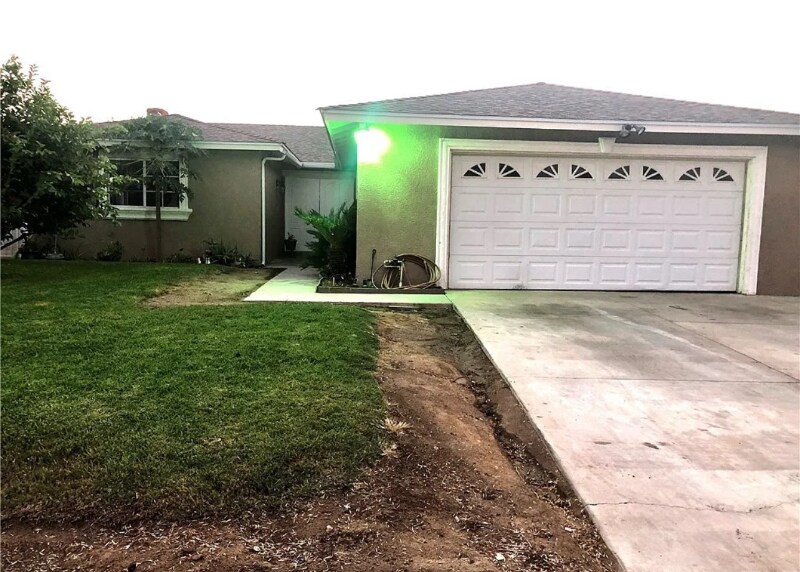 Primary Photo - 60045 Dorinda Dr