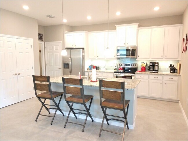 Building Photo - 20936 Fetterbush Pl