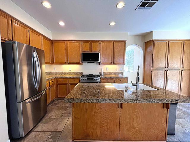 Building Photo - 6079 Paseo Pradera