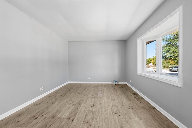 Building Photo - 16248 Haven Ave